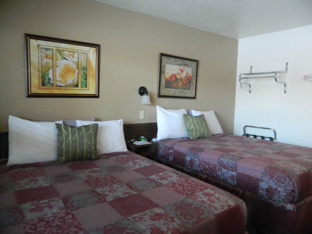 Country Motor Inn Livingston Eksteriør billede