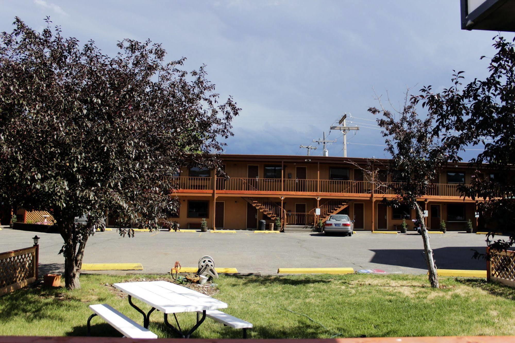 Country Motor Inn Livingston Eksteriør billede